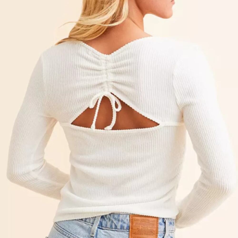 BUCKLE Open Back Long Sleeve Top Cinch Tie Size M Square Neckline Fitz Eddi NWT